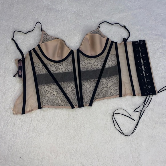 Limited Edition Black Lace Zip-Up Corset - Picture 10 of 10